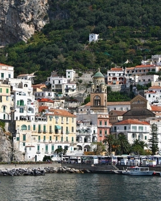 Shore Trip along Full Amalfi Coast from port of Salerno